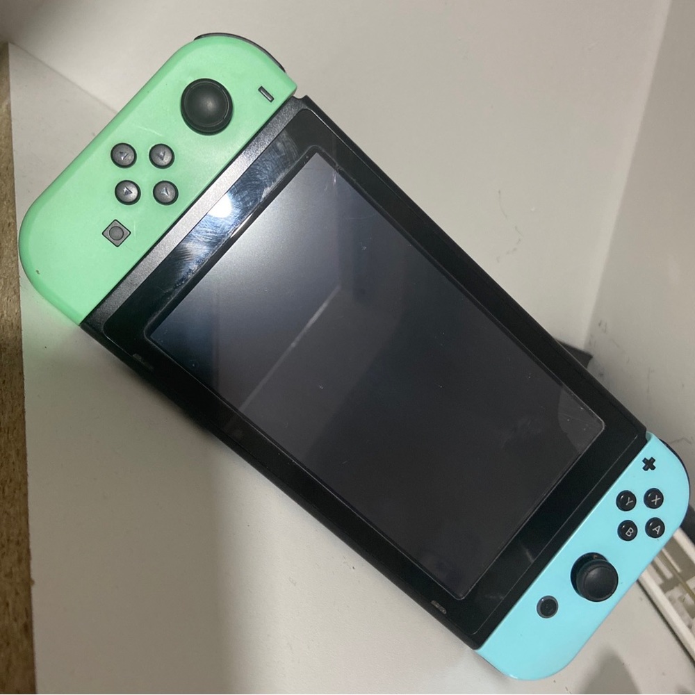 Nintendo Switch - Black ( Used )
